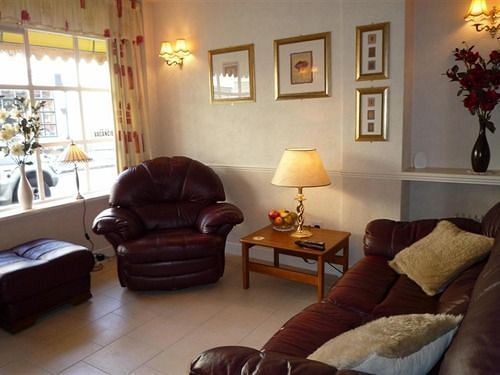 Seagull Bed & Breakfast 3*