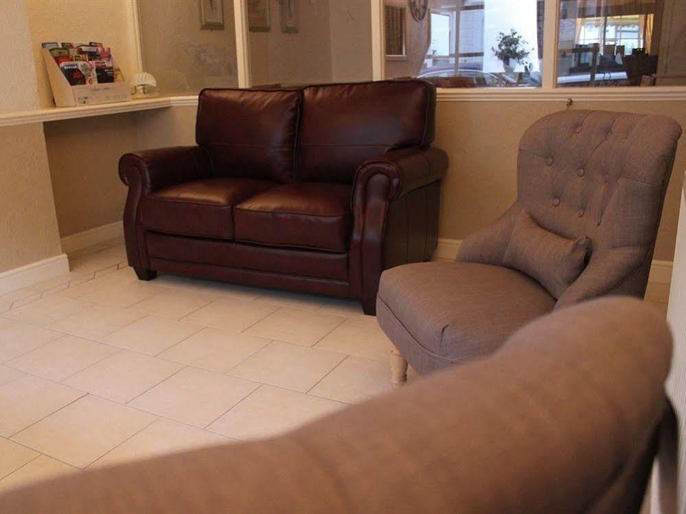 Seagull Bed & Breakfast 3*